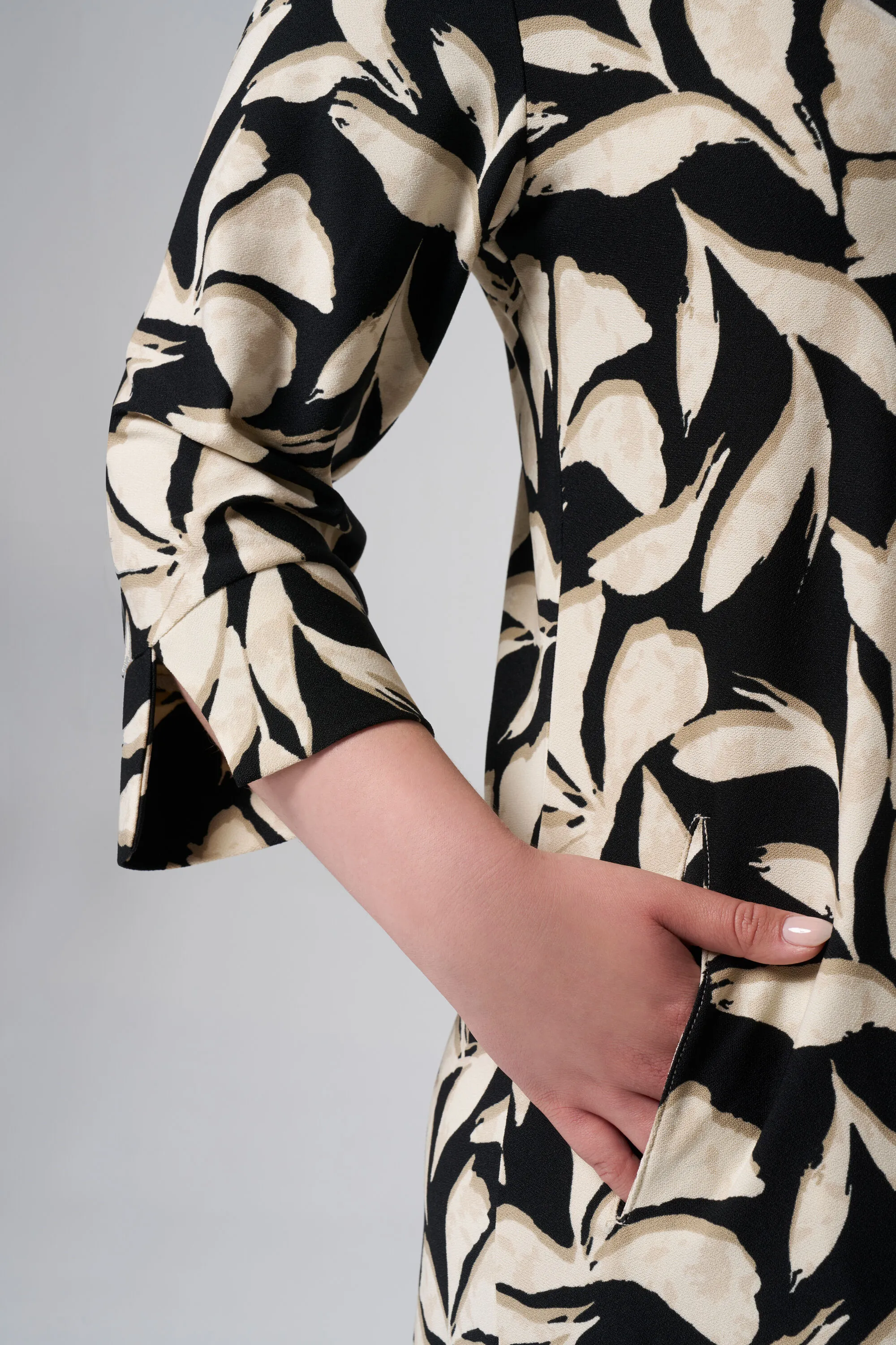Femmes Robe avec poches et imprimé Multi noir-blanc | MS Mode